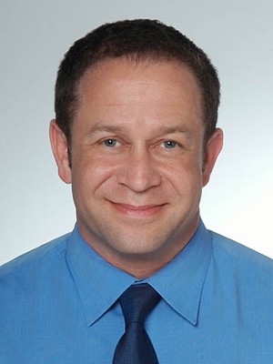 Dr. Steven Tucker