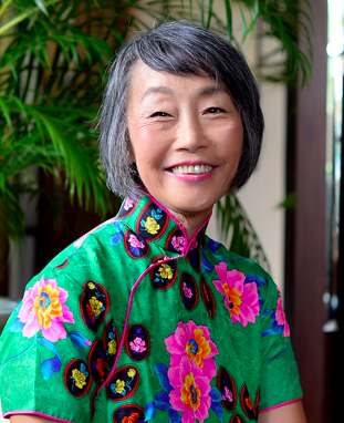 Dr. Maurine Tsakok