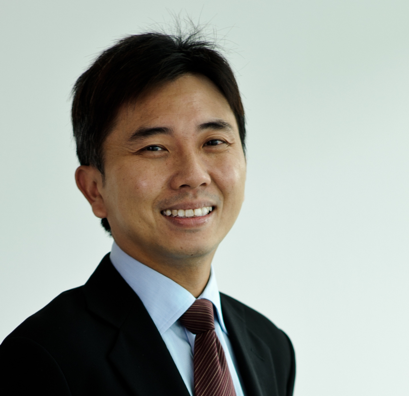 Dr. Keng Mun Wong