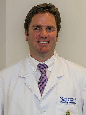 Dr. Luis Schnapp